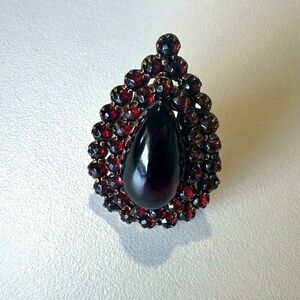 💎Antique 💎Bohemian Garnet Ring 14k